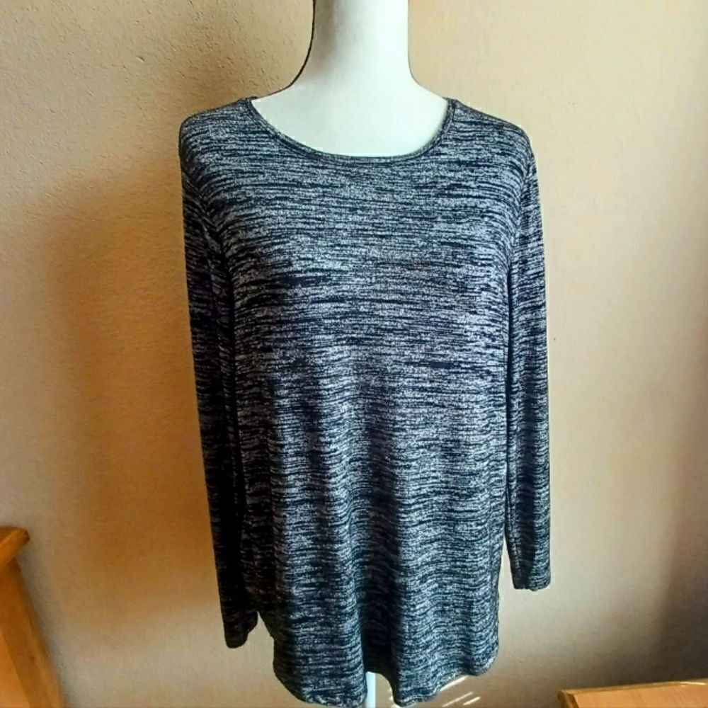Apt 9 long sleeve sweater Size XL
